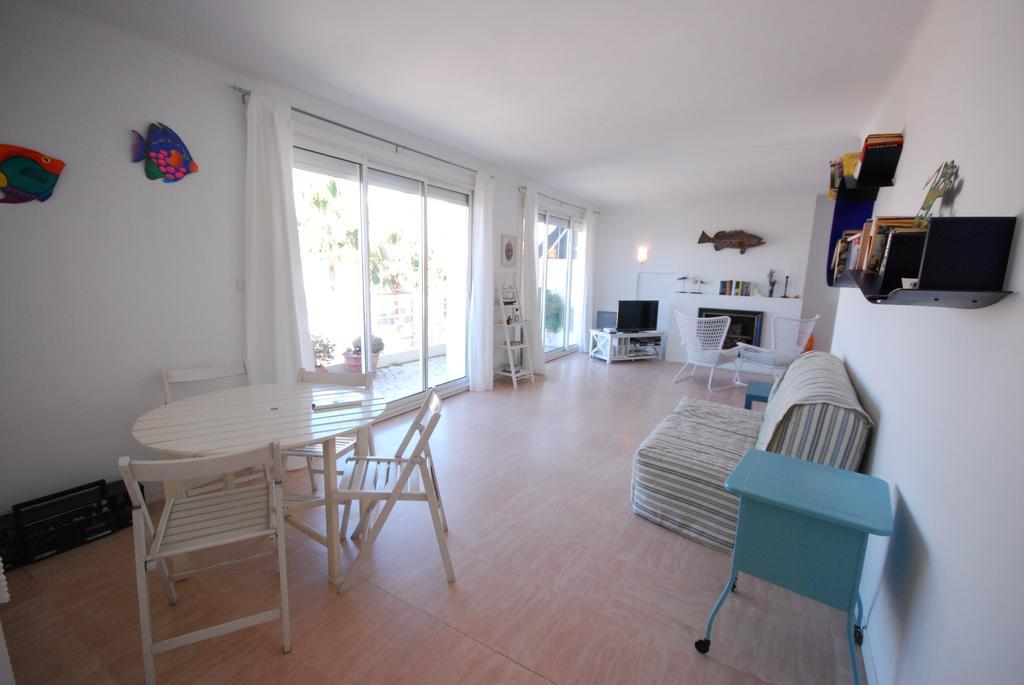 Palm Beach Appartement Proche Mer Кан Екстериор снимка