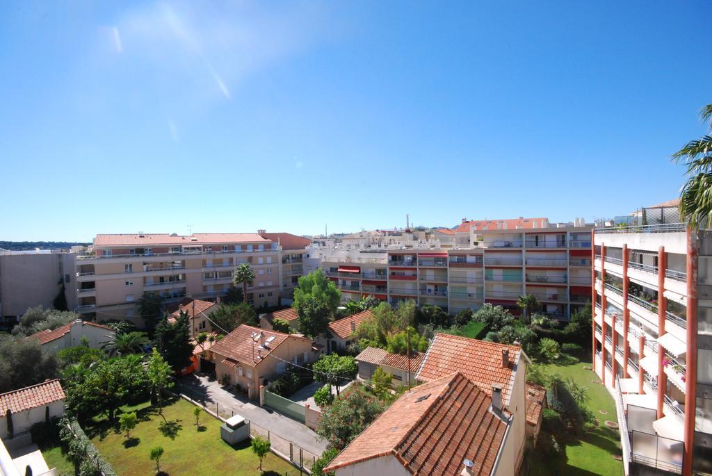 Palm Beach Appartement Proche Mer Кан Екстериор снимка