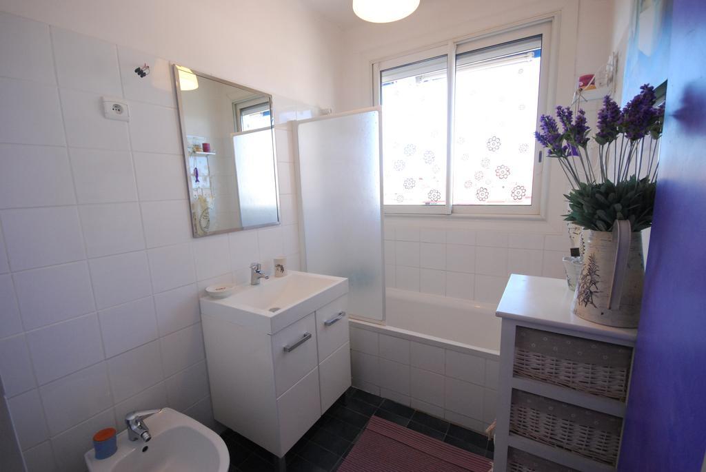 Palm Beach Appartement Proche Mer Кан Екстериор снимка